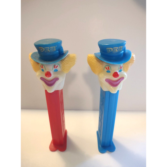 Pez Blue & Red Circus Clowns Candy Container Vintage Slovenia 1970 On Back Retro - Picture 1 of 2